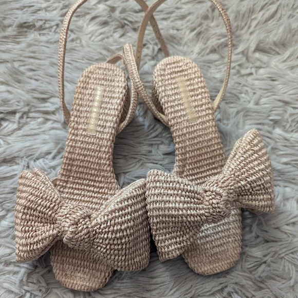 EUC Loeffler Randall Carmen Natural Bow Sandal - Picture 7 of 16